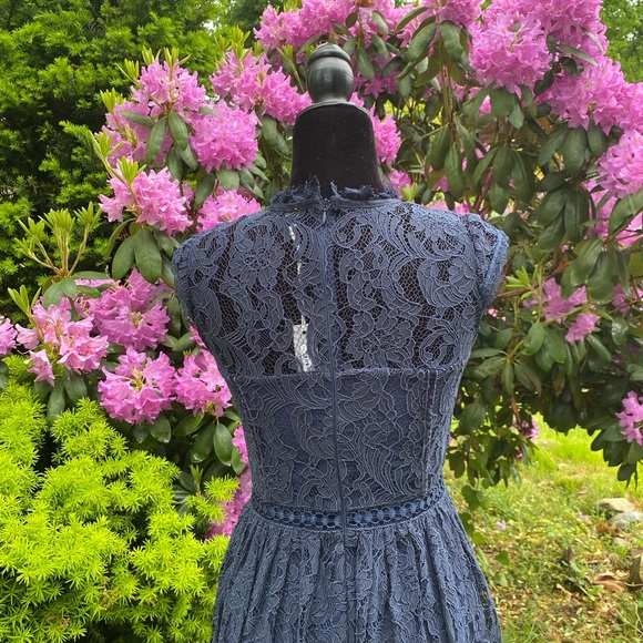 Chelsea28 Navy Blue Lace Midi Dress Small NWT - Picture 9 of 16